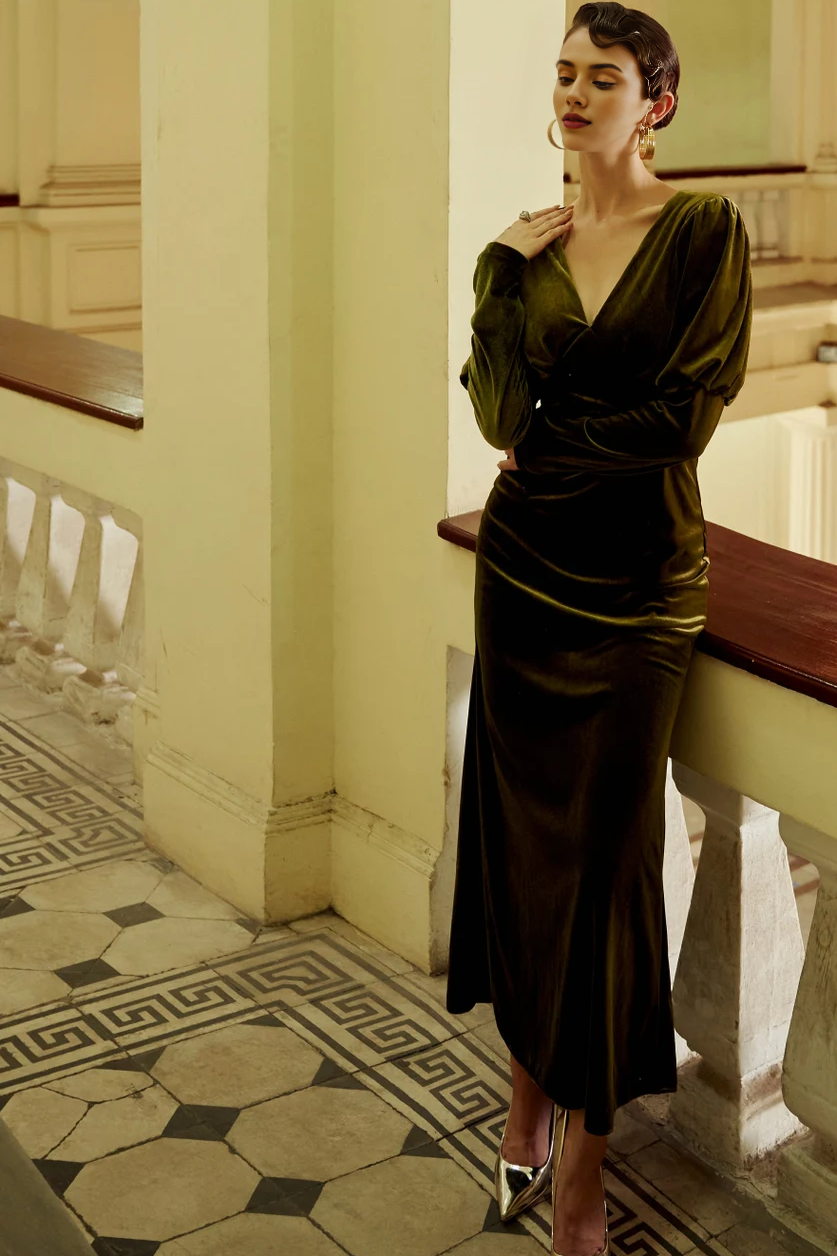 Elegante vestido de noche clásico de terciopelo para graduación, sencillo, de terciopelo, para dama de honor, para invitada de boda, de terciopelo, con mangas largas, escote en V y mangas abullonadas.